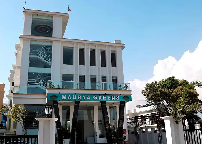 Hotel Maurya Greens