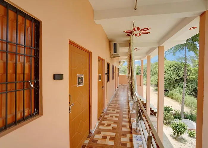 Hotel O Omkareshwar Mahadev