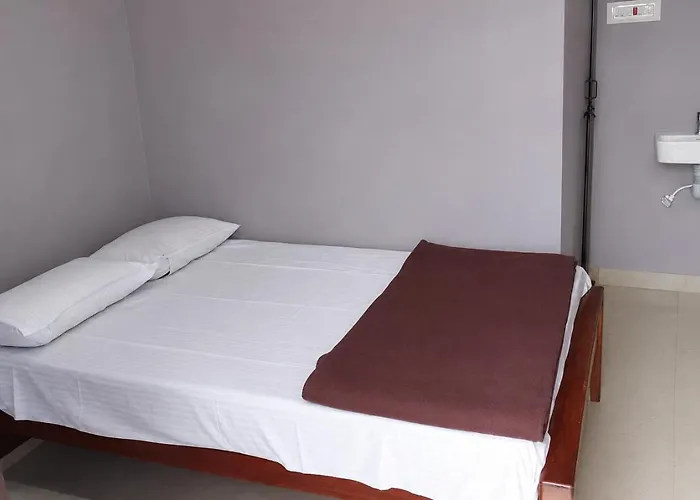 Hotel Sabareesh Kanyakumari