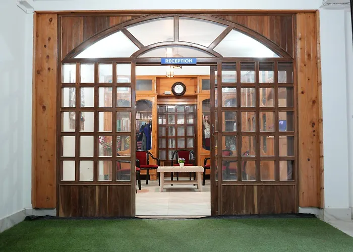 Hotel Zimin Ziro