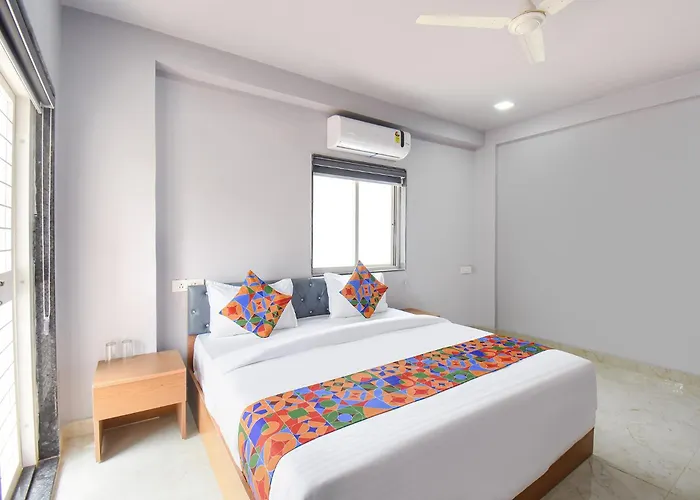 Fabhotel Ojas Inn