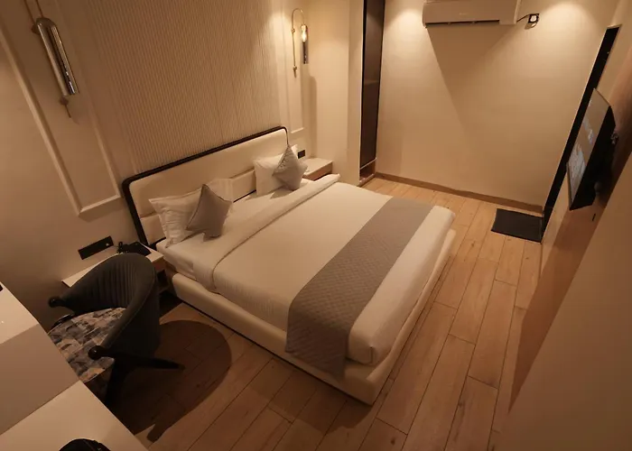 Hotel Midas