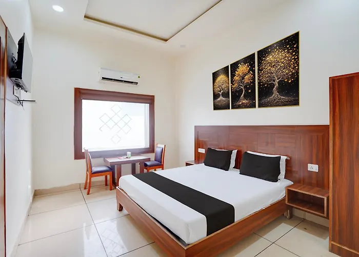 Hotel O Aashirwad Guest House