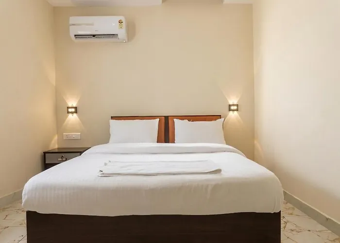 Hotel Vista By Booksy One Kollam Near Kollam Bypass
