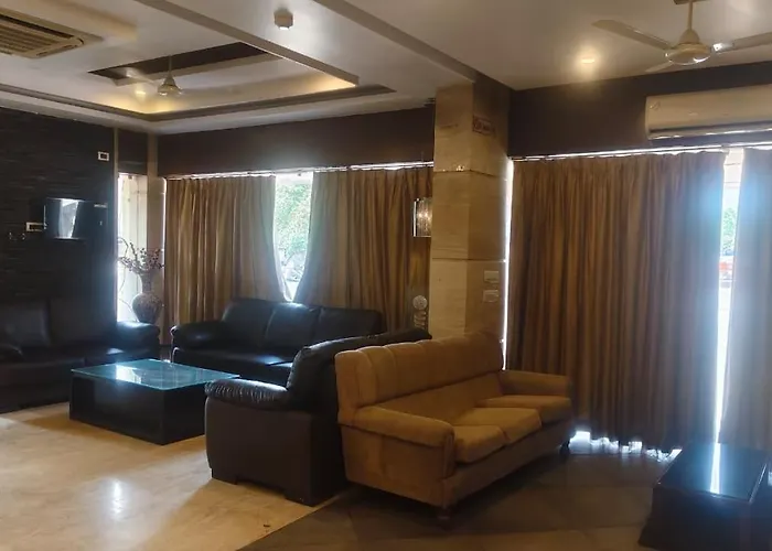 Hotel Surya Palace - Durg Railway Station