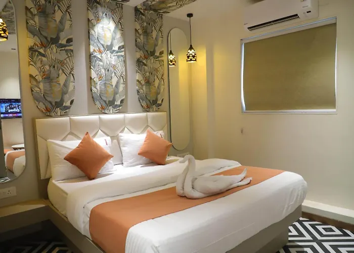 Ashray Guest House