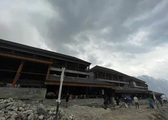 Kedarnath Aastha Path Me5 Building