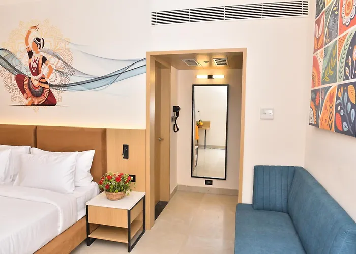 Vels Grand Hotel