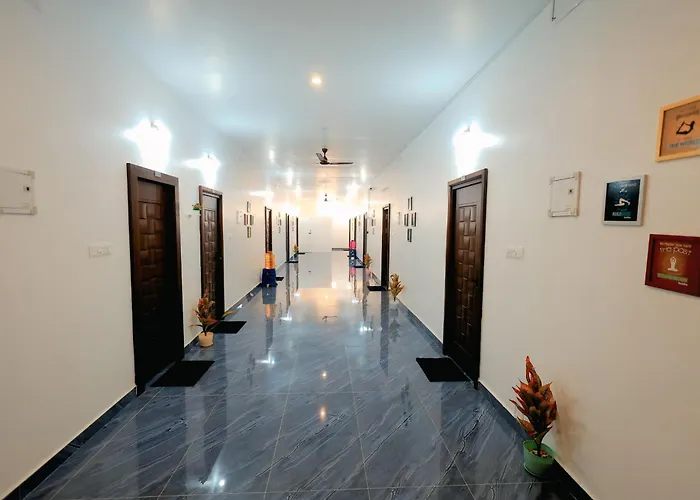 The Loop Auroville - High-Speed Wifi & Free Parking, Near Auroville Bakery & Tanto Pizzeria, 5-Minute Drive To Ecr & Auroville Beach