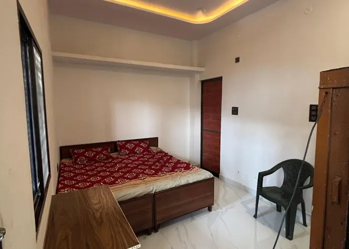 Hotel Ashish