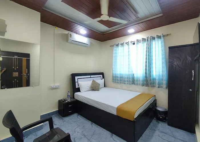 Ambient Homestay, In Nashik