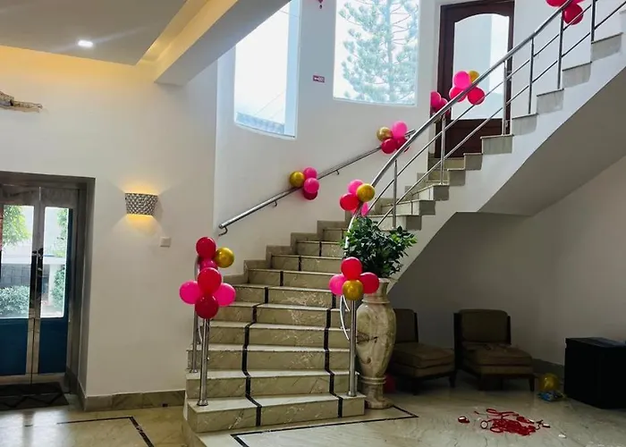 Velora Villa Mahabs