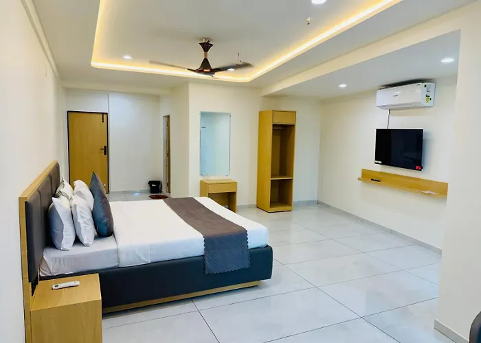Hotel Sky Comfort Inn
