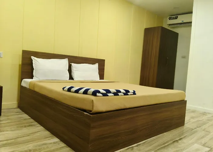 Hotel Shade'S
