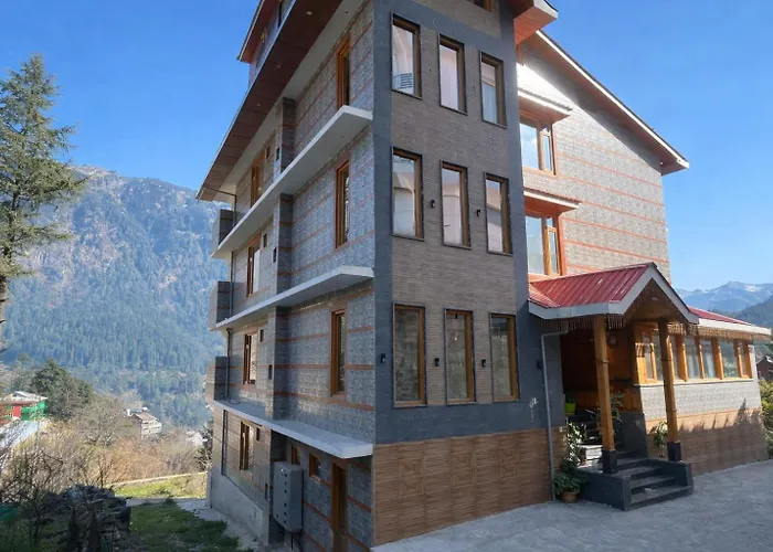 Ln Grand Premium & Luxury Suites, Manali