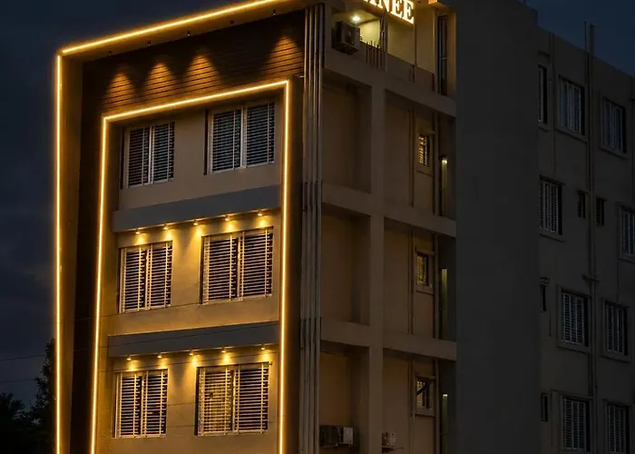 Hotel Narayanee