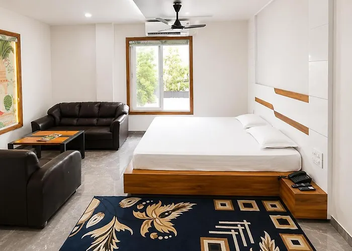 Jhankor Hotel