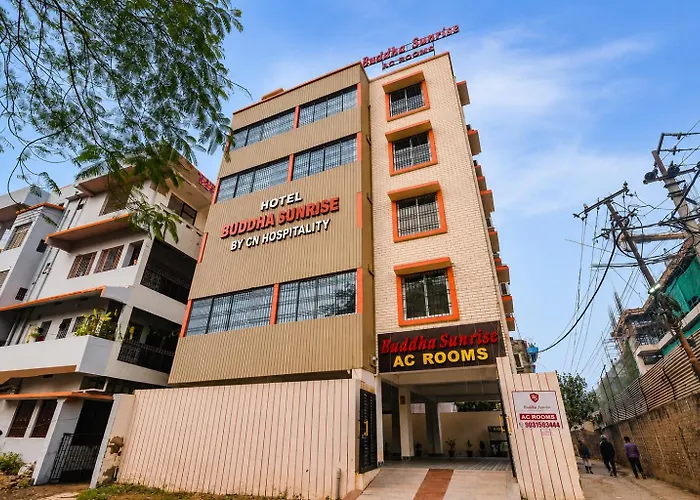 Hotel Buddha Sunrise-Nxt To Paras Hospital & Patna Airport