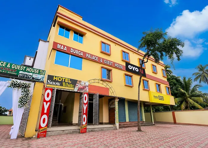 Hotel O Snow White
