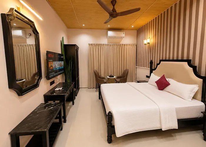 Guru Shikhar Heights - Highest Hotel In Mount Abu 5700 Feet