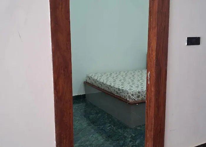 Hotel Kunj Palace