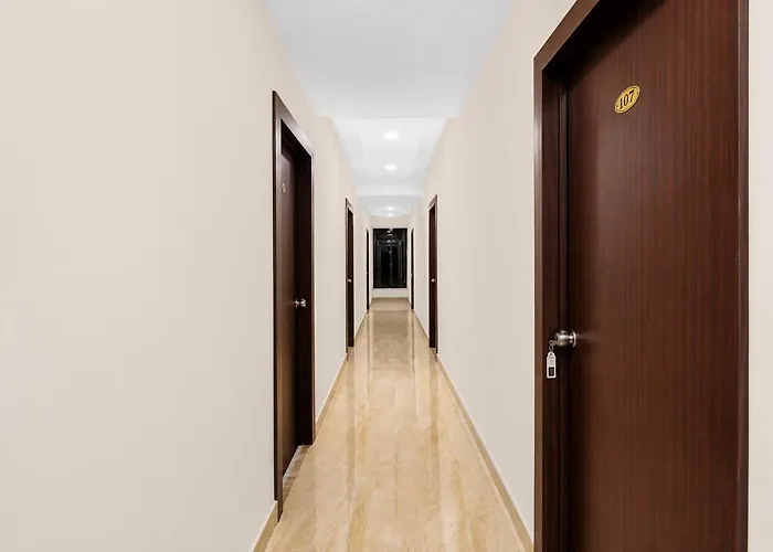 Hotel O R Eleven