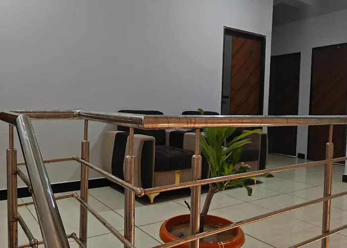 Hotel Trilok