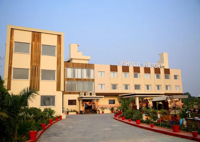 Bhola Resort