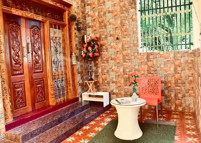 Ricaavi Home Stay - Couples Retreat