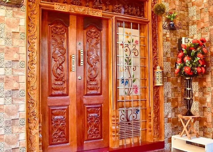 Ricaavi Home Stay - Couples Retreat