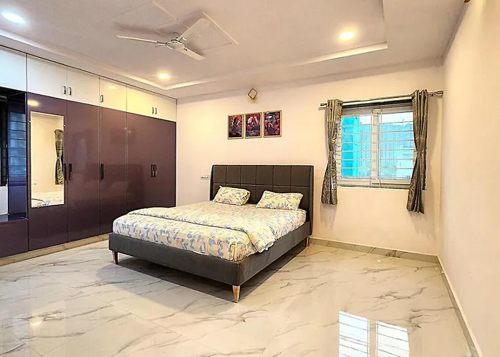 Splendid 2Bhk Near Yashoda & Sindhu Hospital Sn