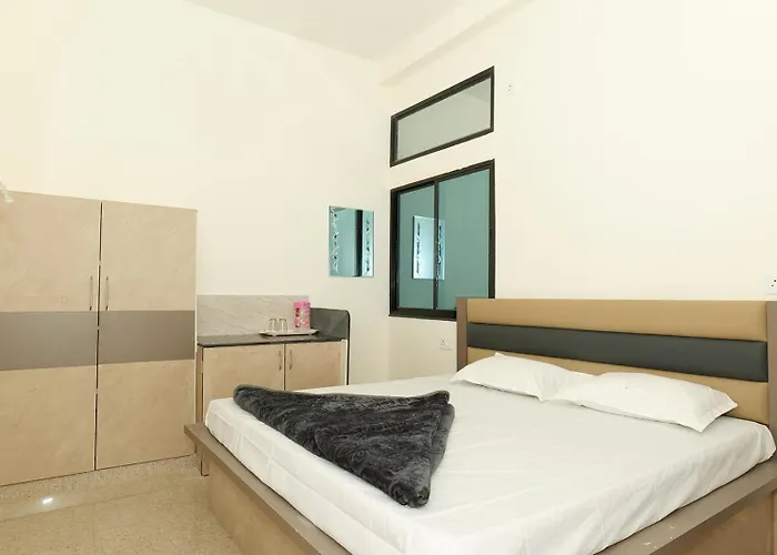Hotel Deeksha