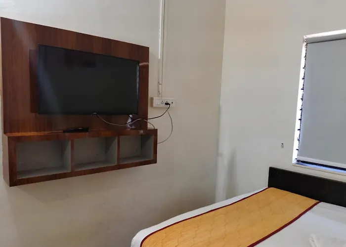 Hotel Mayur Lodge