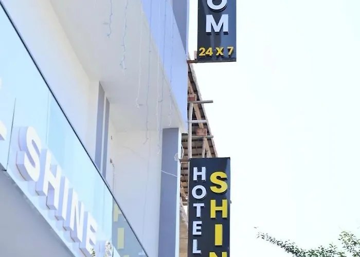 Hotel Shine Plus