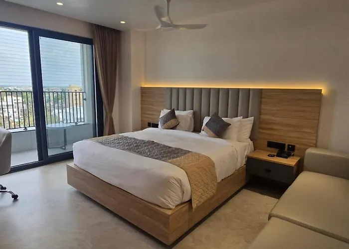 Hotel Kalyani Landmark