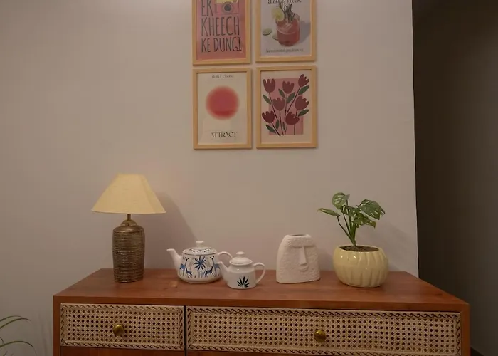 2Bhk Ira Stays Aesthetic Living With Balconyview