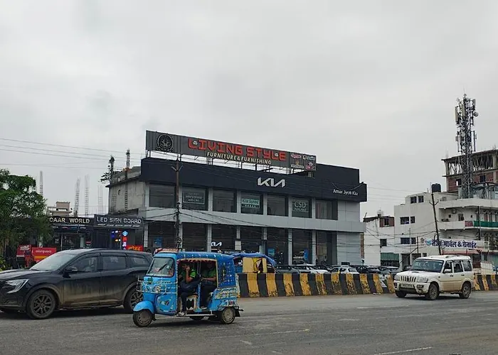 Maruti Premium Homestay