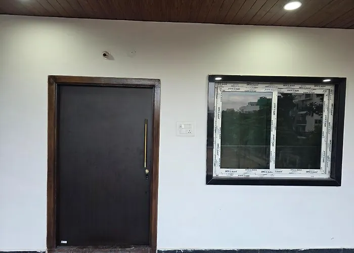 Vk Homestays Premium 3Bhk Near Wipro, Dlf Isb