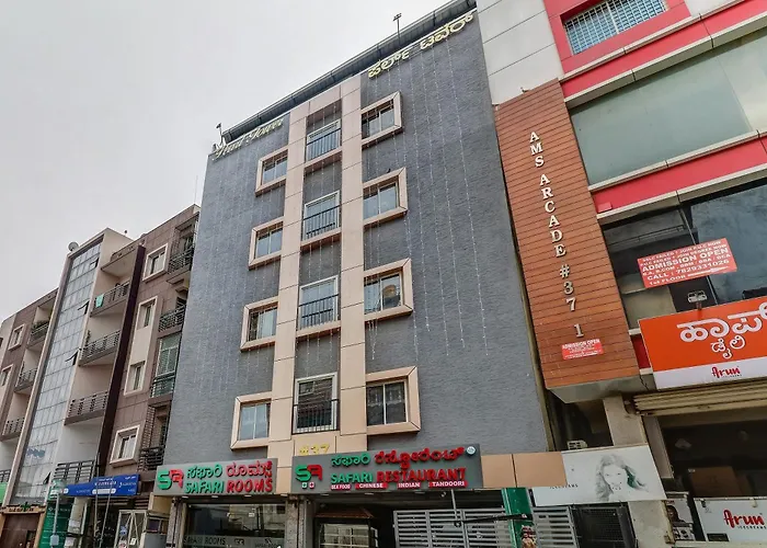 Capital O Safari Rooms Near Snow City Bangalore