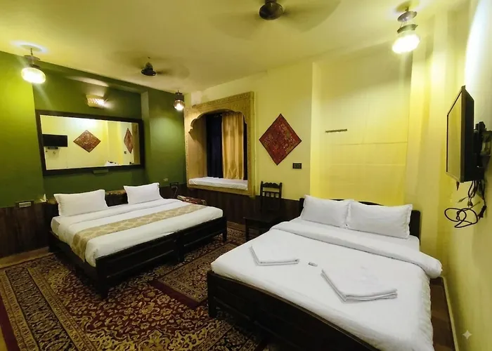 Hotel Toffu Safari