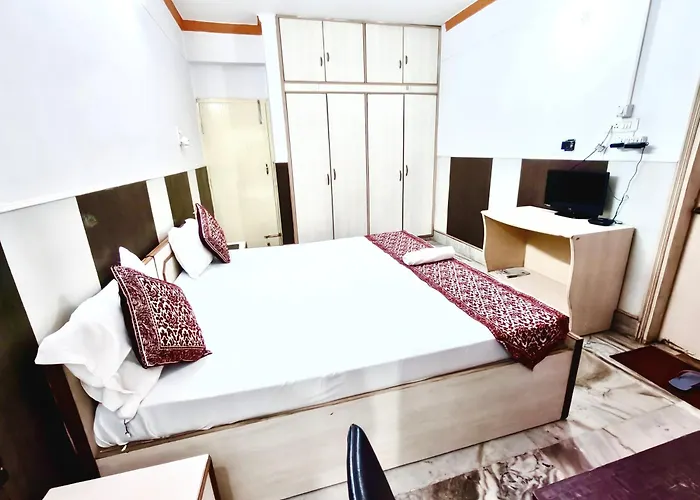 Hotel Aditya Palace Ranchi
