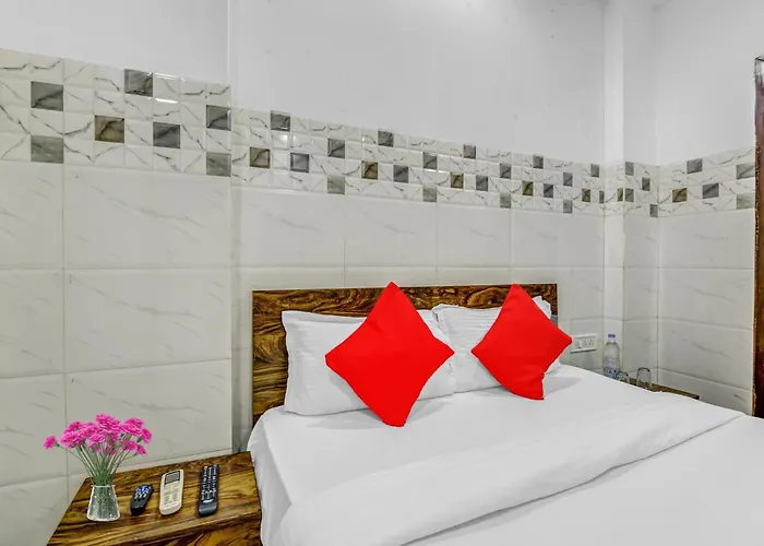 Hotel O New Singh