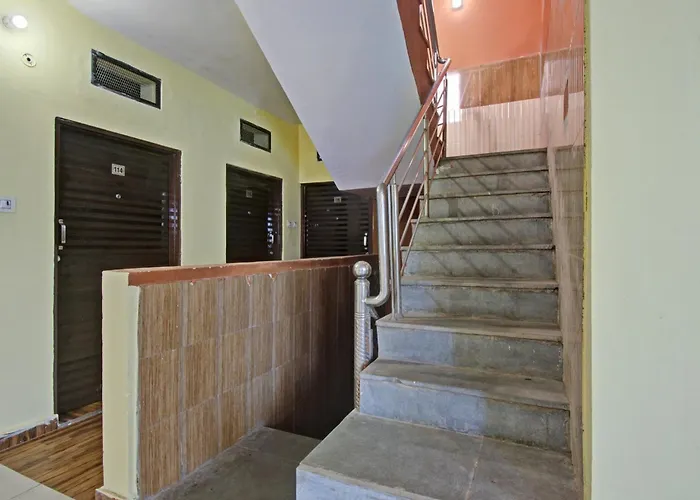 Hotel O Roshan