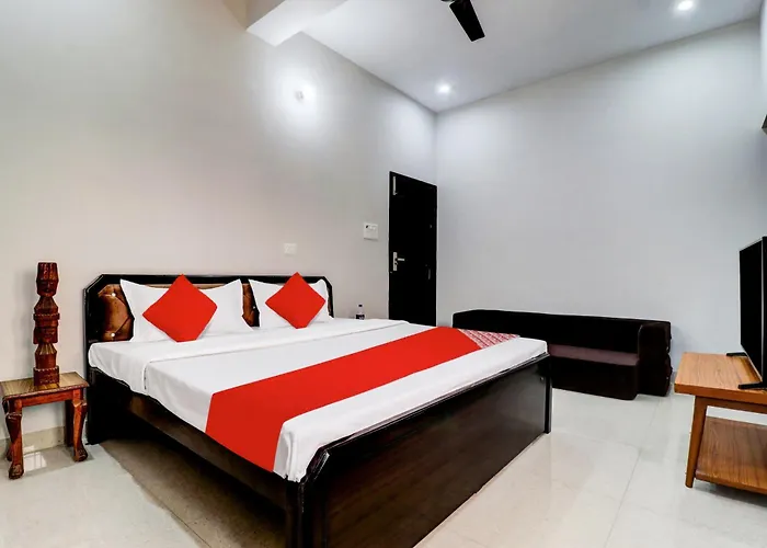 Flagship Hotel Kamboj Palace Dehradun