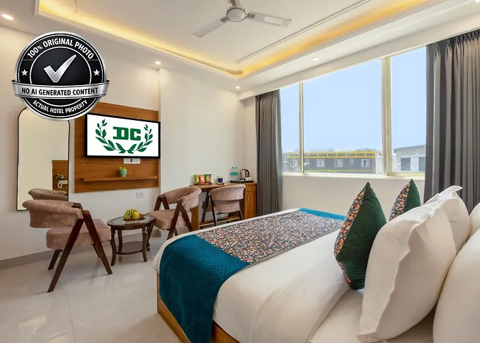 Hotel De Clark Luxury Airport Hotel Near Delhi Igi Airport T3 With Free Wifi & 24X7 Check-In