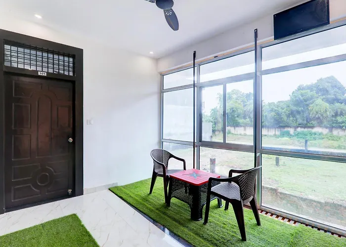 Super Hotel O Ayodhya