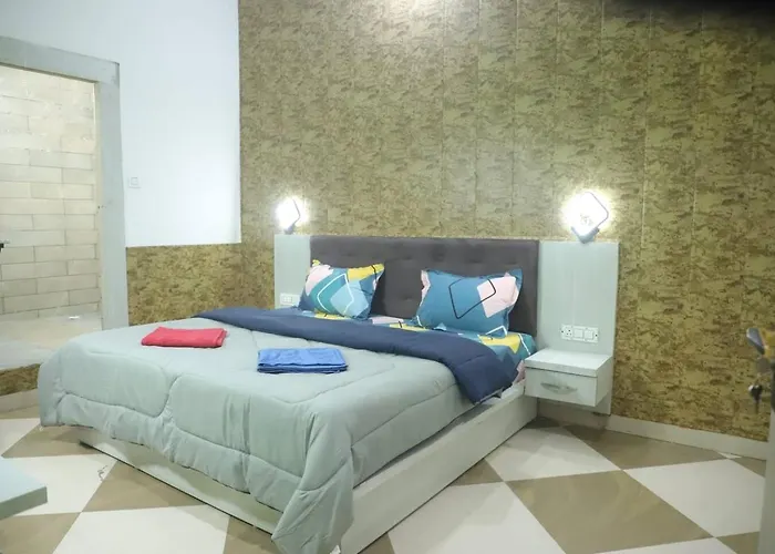Cozy One-Room Rental In Aligarh