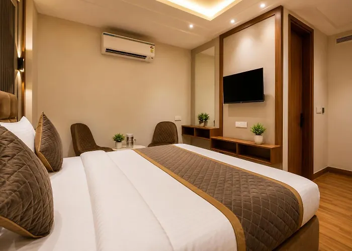 Hotel Grand Aavaas- Traveller'S Choice Award Winner 2025