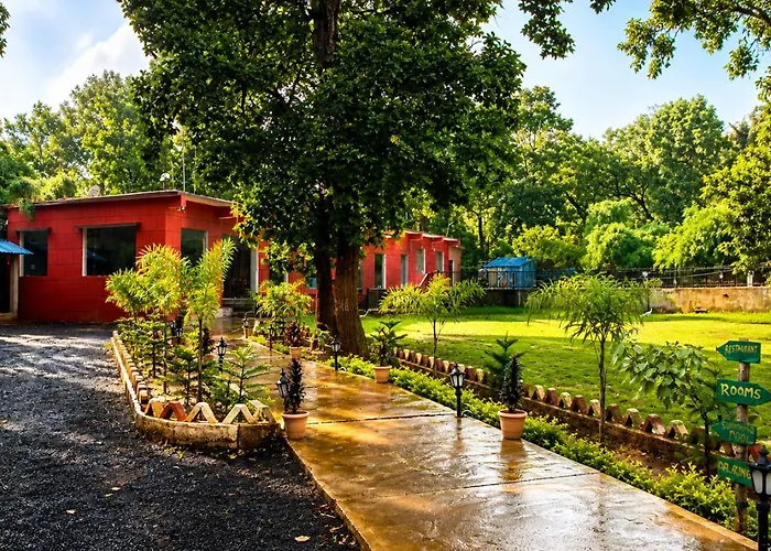 Bandhavgarh Tiger Resort