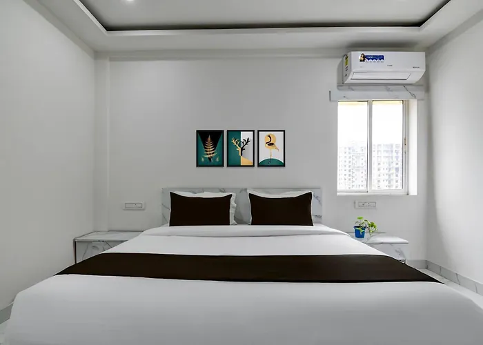 Hotel O Blue Stone Residency
